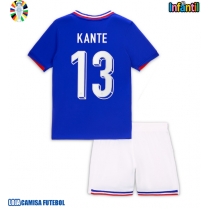 Camisa de Futebol França Kante #13 Equipamento Principal Infantil Europeu 2024 Manga Curta (+ Calças curtas)